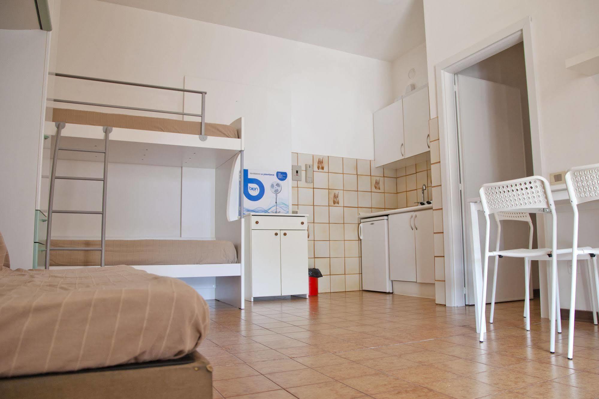 Residence Casabianca Порто Сан Джорджио Екстериор снимка